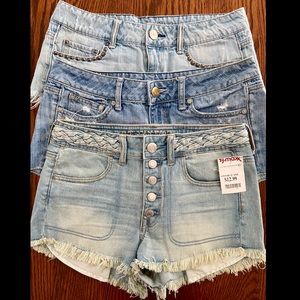 3 pairs of American eagle outfitter shorts